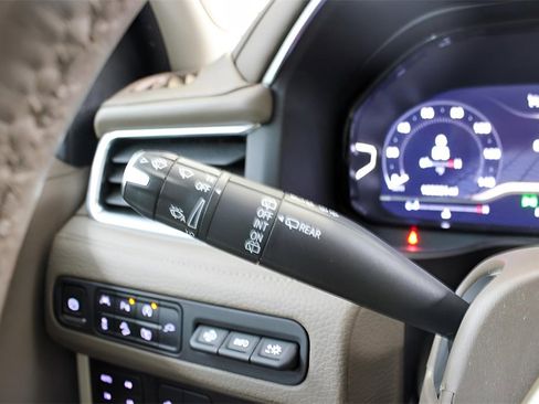 Used 2022 GMC Yukon XL Denali image 20