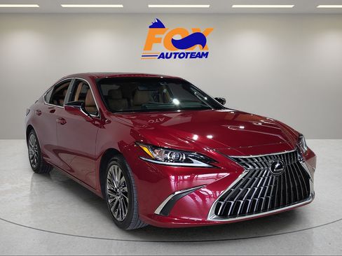 Used 2025 Lexus ES 300h w/ Technology Package FWD image 5