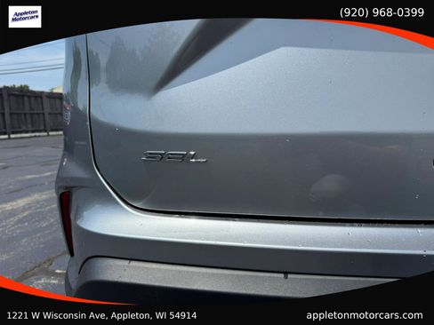 Used 2021 Ford Edge SEL w/ Convenience Package AWD/4WD image 7
