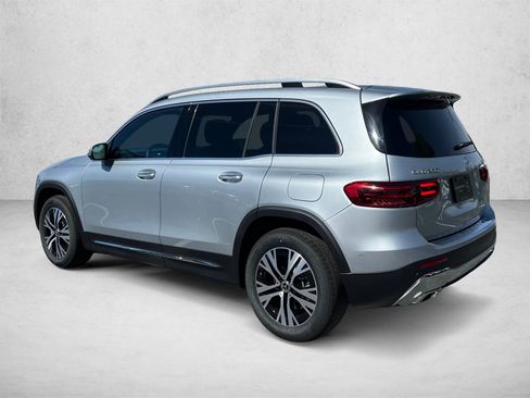 New 2026 Mercedes-Benz GLB 250 4MATIC image 7