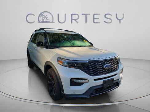 Used 2022 Ford Explorer ST w/ Equipment Group 401A AWD/4WD image 22