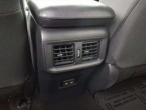 Used 2024 Toyota RAV4 XLE image 6