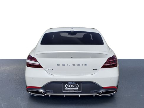 Used 2023 Genesis G70 3.3T w/ Sport Prestige Package RWD image 10
