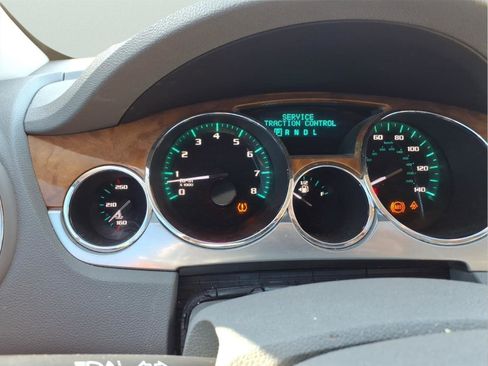 Used 2010 Buick Enclave CXL w/ Trailering Provision Package image 19