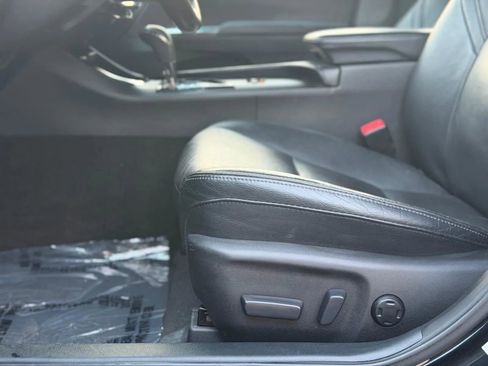 Used 2014 Toyota Avalon XLE image 7