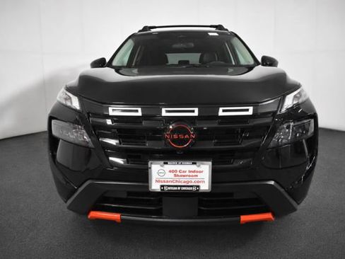 Certified 2025 Nissan Rogue SV AWD/4WD image 2