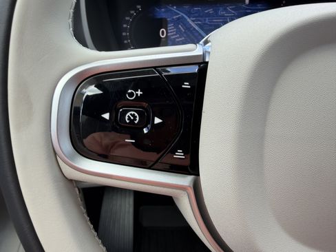 New 2026 Volvo XC90 B6 Ultra w/ Protection Package AWD/4WD image 30