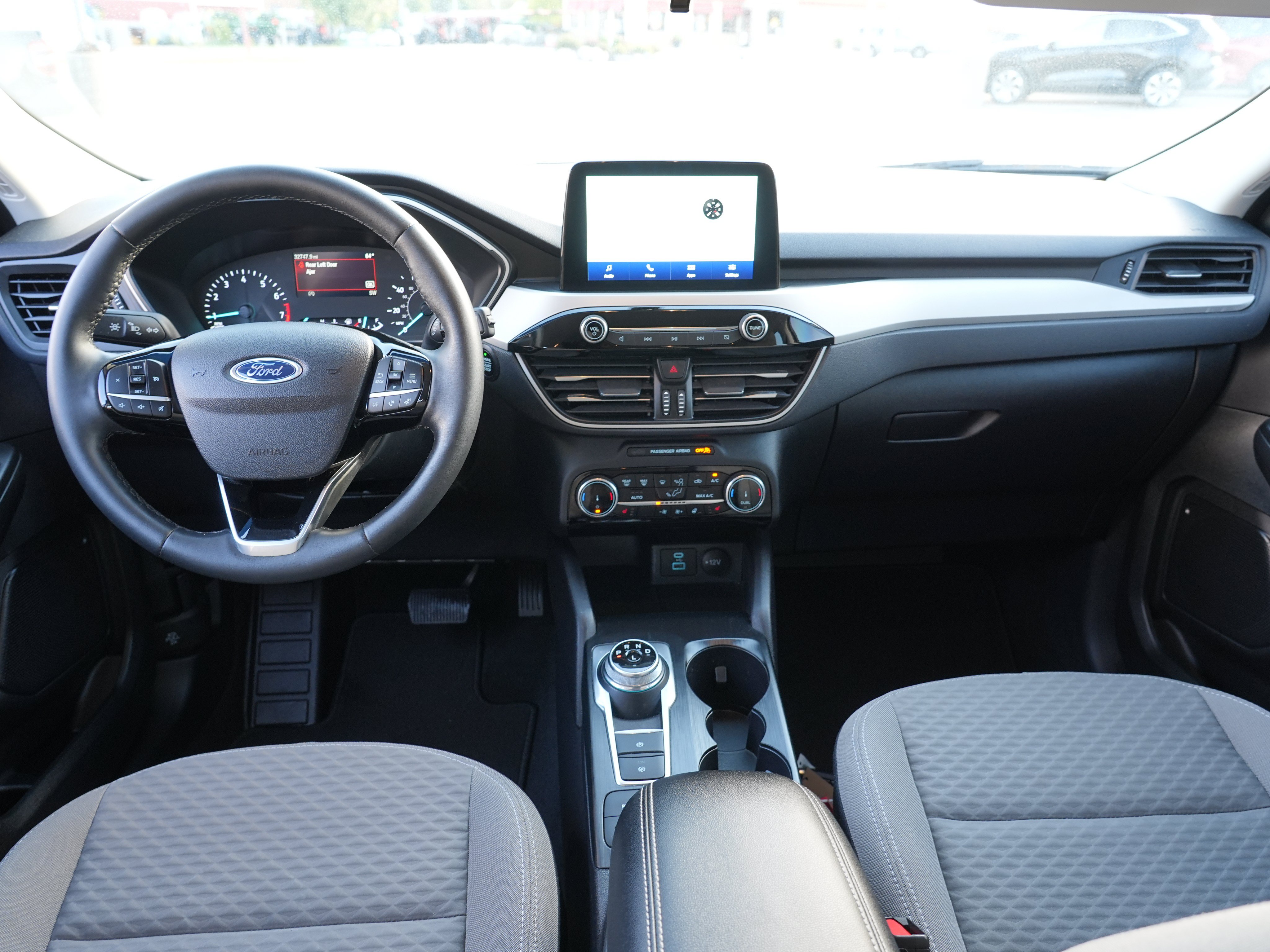Used 2022 Ford Escape SE w/ SE Sport Appearance Package AWD/4WD image 28