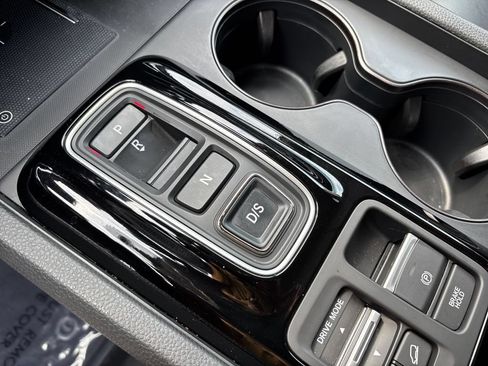 Used 2023 Honda Pilot EX-L image 22