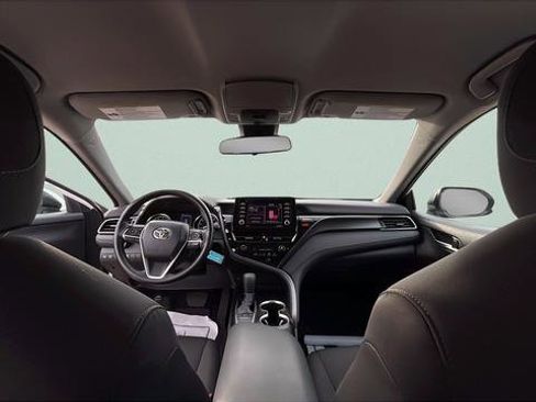 Used 2024 Toyota Camry LE image 11