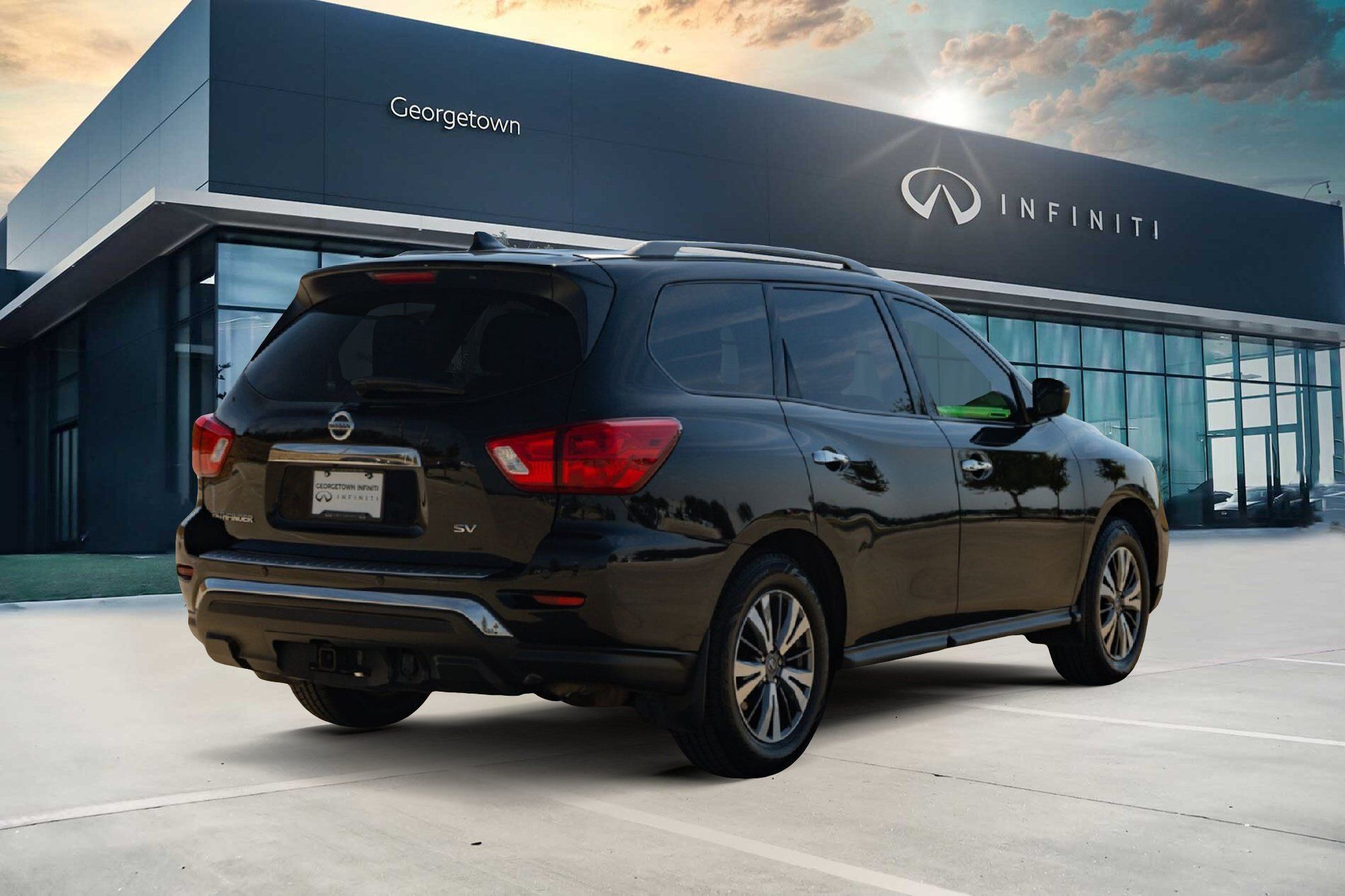 Used 2020 Nissan Pathfinder SV FWD image 5
