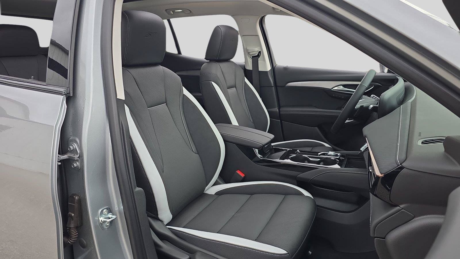 New 2026 Buick Envision Sport Touring AWD/4WD image 14