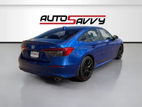 Used 2023 Honda Civic Sport image 7