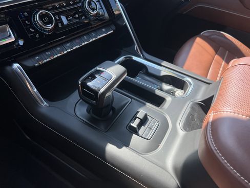 Used 2024 GMC Sierra 1500 Denali Ultimate image 26