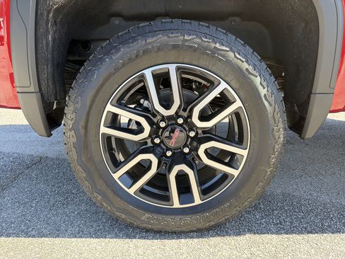 New 2026 GMC Sierra 1500 AT4 w/ AT4 Premium Package image 21