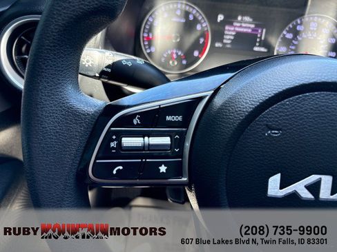 Used 2024 Kia Forte LXS FWD image 15