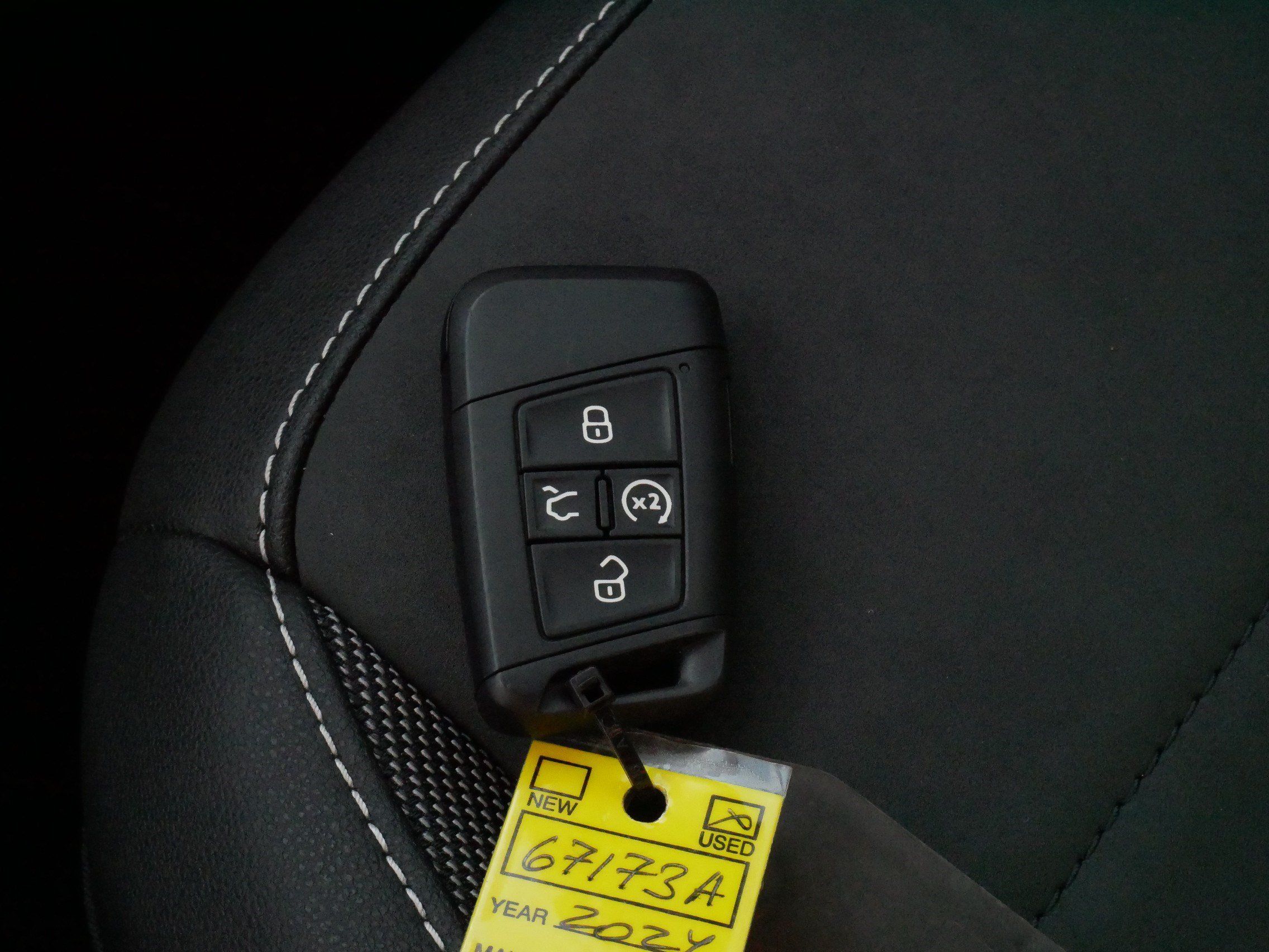 Certified 2024 Volkswagen Taos SE AWD/4WD image 33