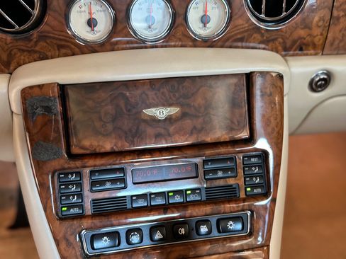 Used 1999 Bentley Arnage Green Label image 25