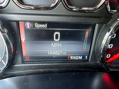 Used 2015 GMC Sierra 2500 SLE image 16