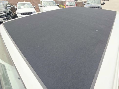 Used 2023 Jeep Wrangler Unlimited Sahara w/ Cold Weather Group image 12