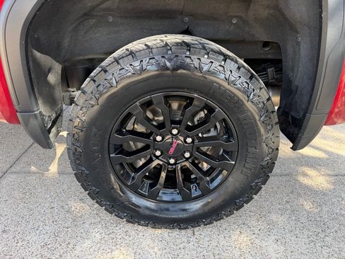 Used 2022 GMC Sierra 1500 AT4X AWD/4WD image 15