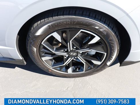 Used 2024 Hyundai Sonata SEL FWD image 29