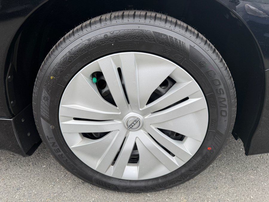 Used 2025 Nissan Leaf S FWD image 44