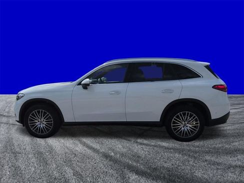 Used 2026 Mercedes-Benz GLC 300 4MATIC image 7