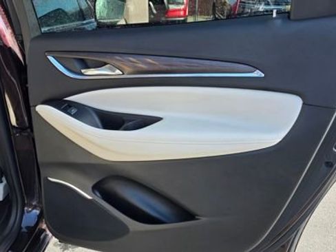 Used 2023 Buick Enclave Avenir w/ Avenir Technology Package image 13