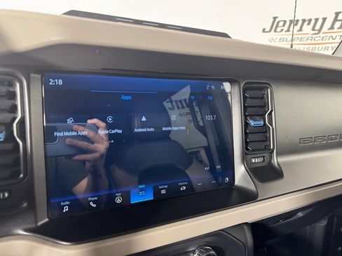 Used 2023 Ford Bronco Wildtrak AWD/4WD image 17