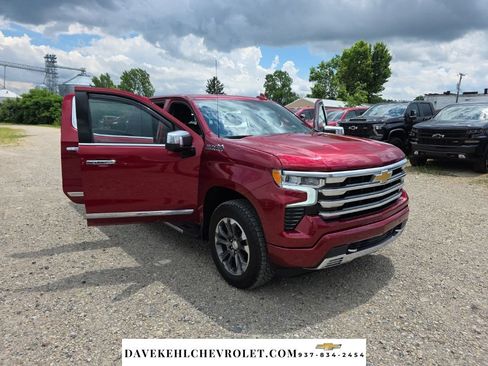 Used 2024 Chevrolet Silverado 1500 High Country w/ Technology Package AWD/4WD image 48