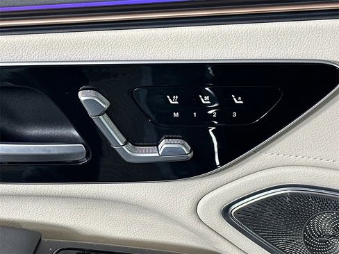 Used 2023 Mercedes-Benz EQS 450+ Sedan image 11