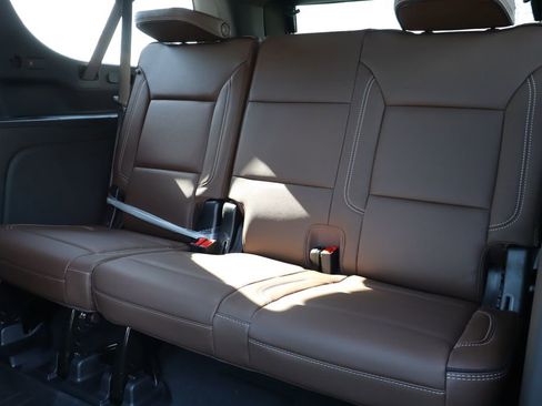 New 2026 Chevrolet Suburban High Country image 49