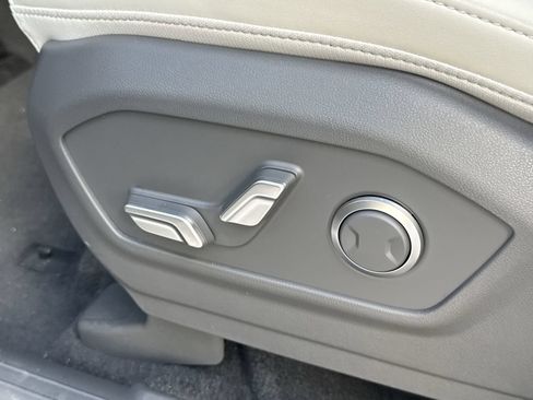 New 2026 Hyundai Santa Fe SEL FWD image 17