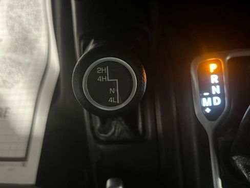 Used 2018 Jeep Wrangler Unlimited Sport AWD/4WD image 26