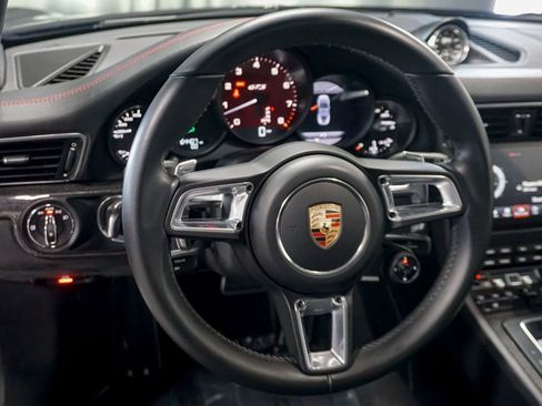 Used 2019 Porsche 911 GT3 RS image 10