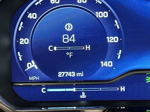 Used 2024 Chevrolet Silverado 2500 High Country w/ Technology Package image 32