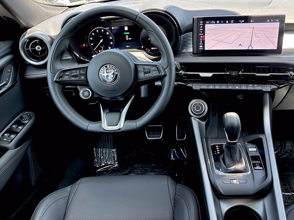 Used 2025 Alfa Romeo Tonale w/ Premium Package AWD/4WD image 19