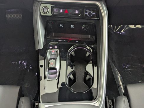 New 2025 Audi Q5 Premium Plus image 16