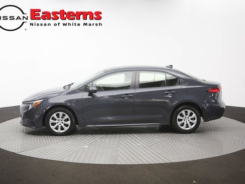 Used 2023 Toyota Corolla LE w/ Carpet Mat Package (TMS) FWD image 54