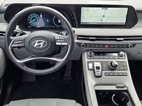 Used 2025 Hyundai Palisade SEL FWD image 11
