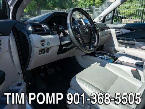 Used 2017 Honda Pilot Elite image 10