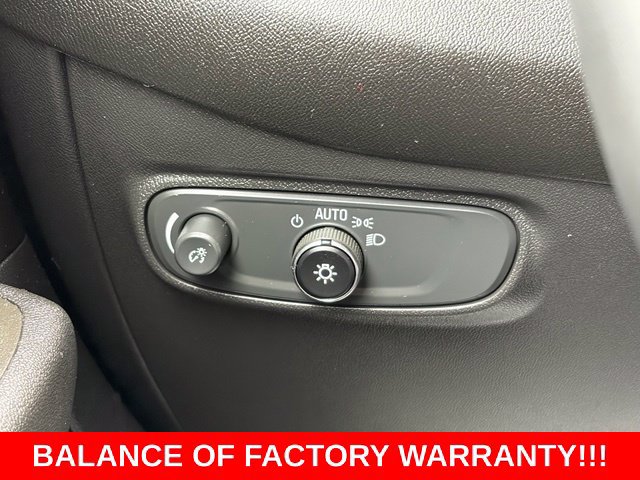 Used 2024 Chevrolet Equinox LT w/ Driver Convenience Package FWD image 19