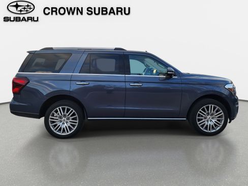 Used 2023 Ford Expedition Limited image 7