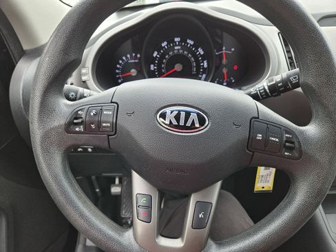 Used 2014 Kia Sportage LX FWD image 22