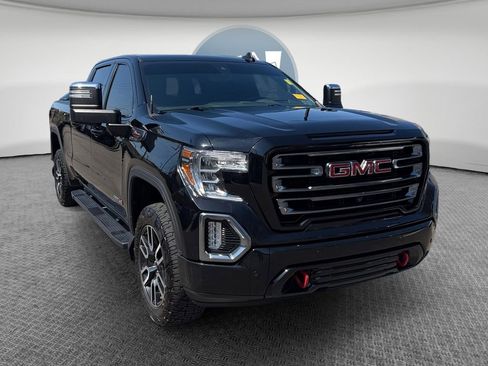 Used 2020 GMC Sierra 1500 AT4 w/ AT4 Premium Package AWD/4WD image 1