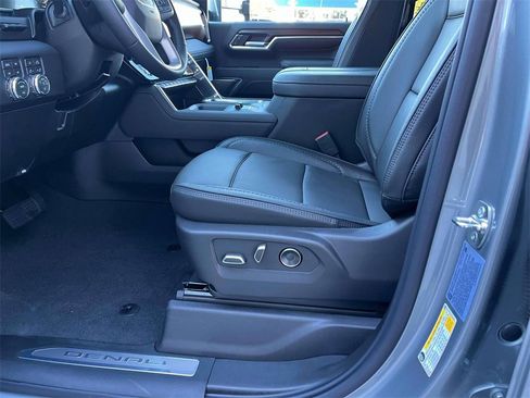 New 2026 GMC Sierra 2500 Denali w/ Denali Reserve Package image 21
