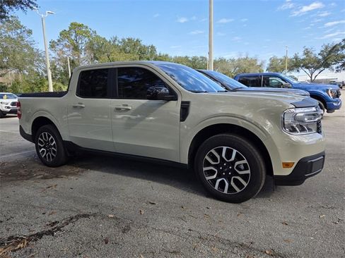 Used 2024 Ford Maverick Lariat w/ 4K Tow Package image 3