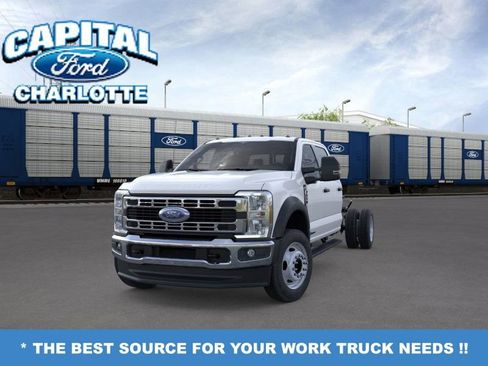 New 2026 Ford F550 4x4 Crew Cab image 2