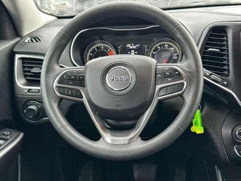 Used 2021 Jeep Cherokee Latitude image 12